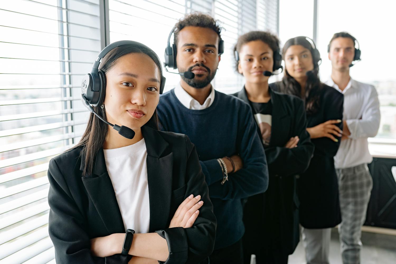 Business Calling & VoIP Solutions supporting visual 1