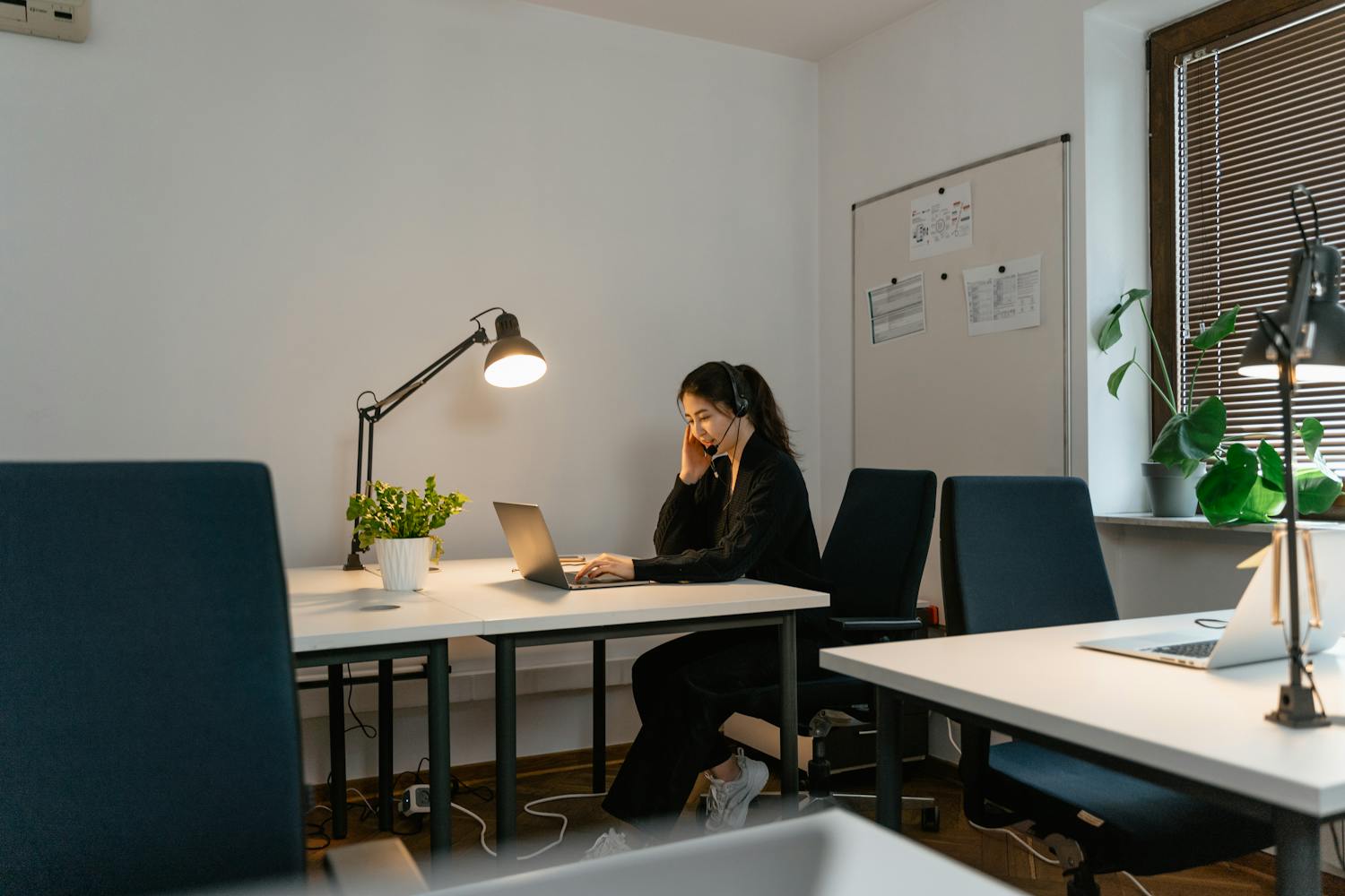 Business Calling & VoIP Solutions